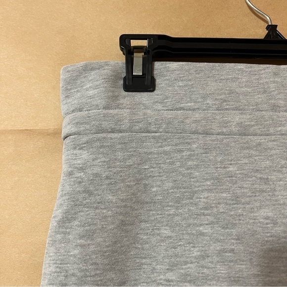 Lovers + Friends | Meghan Sweat Shorts High Waisted Button Fly Pull-On Size S - Picture 10 of 12